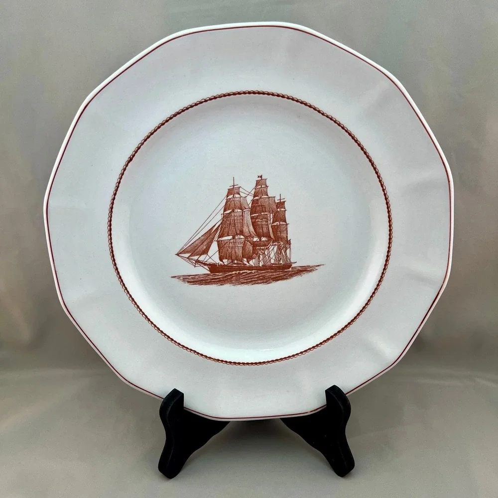 Wedgwood Flying Cloud Dinner Plate Georgetown Collection Rust Red Ship Good